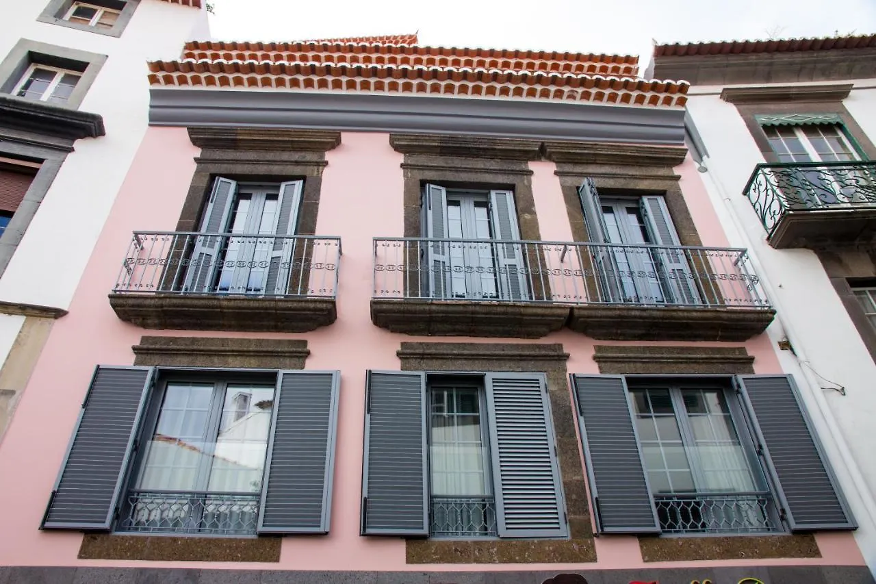 Apartamentos Funchal By Petit Hotels